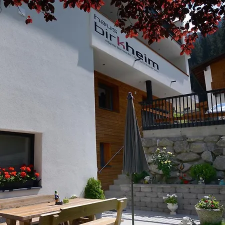 Birkheim Casa de hóspedes 2*